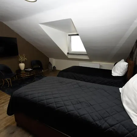 Haus Thomas Deluxe 4 * Дортмунд